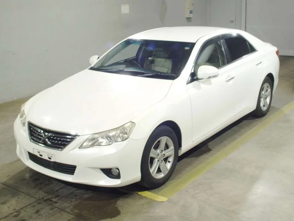 Toyota Mark X  с аукциона в Японии