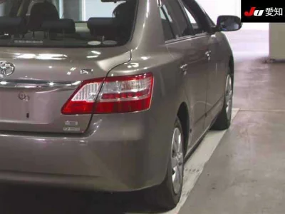 Toyota Premio