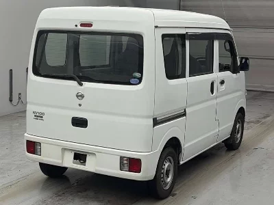 NISSAN NV100 CLIPPER