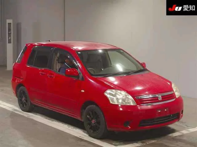 Toyota Raum  с аукциона в Японии
