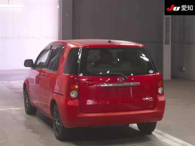 Toyota Raum  с аукциона в Японии