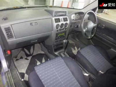 Daihatsu Storia