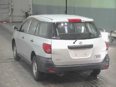 NISSAN AD VAN