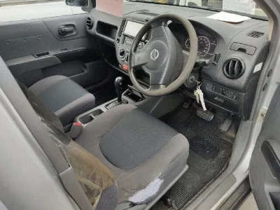 NISSAN AD VAN