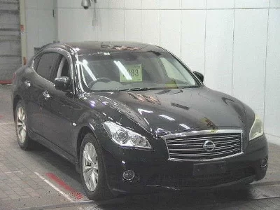 NISSAN FUGA