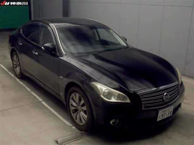 NISSAN FUGA