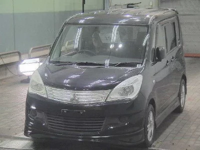 MITSUBISHI DELICA D:2