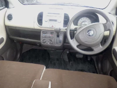 SUZUKI MRWAGON