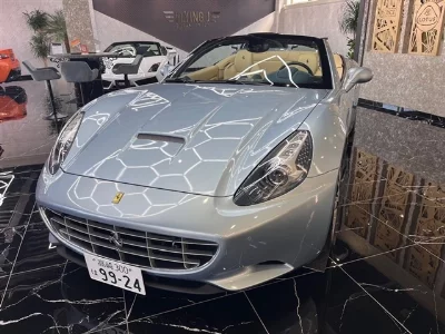 FERRARI CALIFORNIA