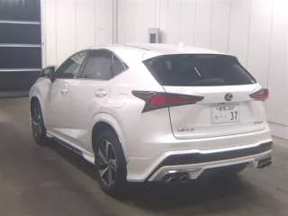 Lexus NX300