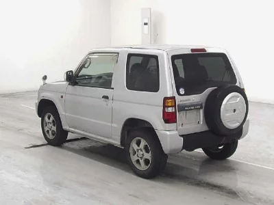 MITSUBISHI PAJERO MINI