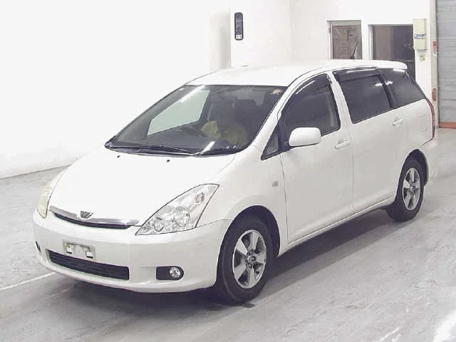 Toyota Wish  с аукциона в Японии