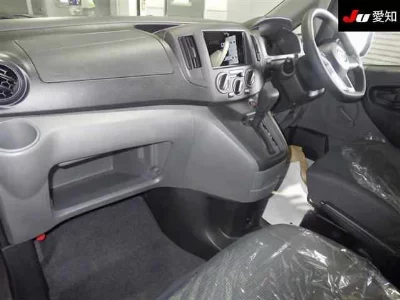 NISSAN NV200 VANETTE VAN
