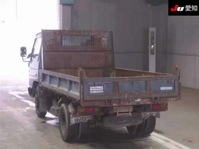 Mazda Titan