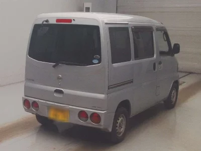 NISSAN CLIPPER VAN