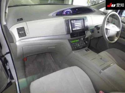 Toyota Estima Hybrid