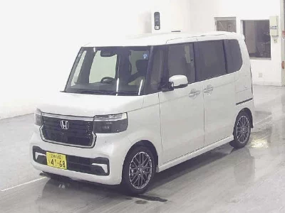 Honda N BOX CUSTOM