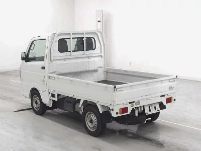 Mazda Scrum Truck