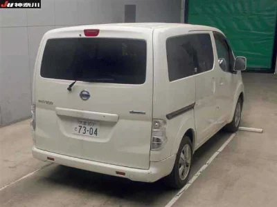 NISSAN E-NV200 WAGON