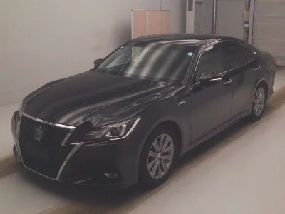 Toyota CROWN HYBRID