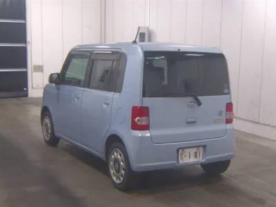 Daihatsu Move Conte