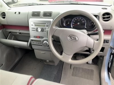 Daihatsu Move Conte