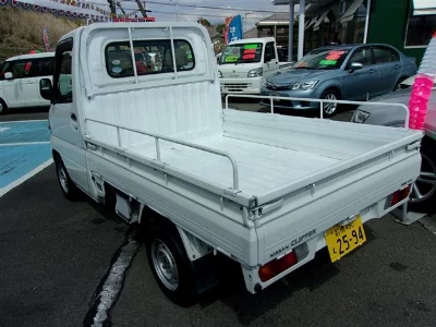 NISSAN CLIPPER