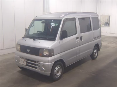 NISSAN CLIPPER VAN