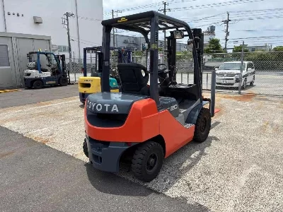 TOYOTA  FORKLIFT 