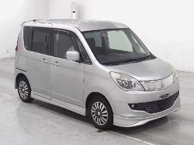 MITSUBISHI DELICA D:2