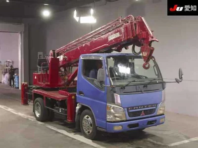 MITSUBISHI CANTER