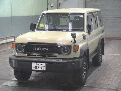 Toyota LAND CRUISER 70