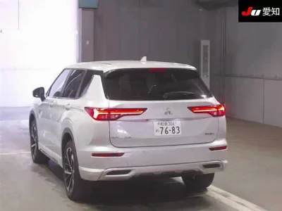 MITSUBISHI OUTLANDER PHEV
