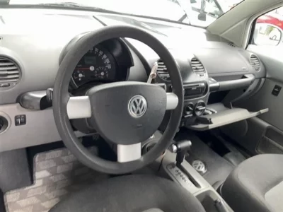 VOLKSWAGEN  NEW HI