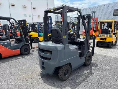 NISSAN  FORKLIFT 