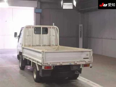 TOYOTA DYNA TRUCK