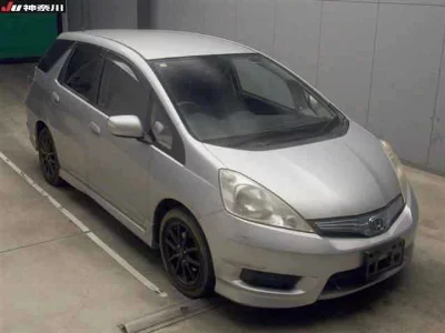 Honda FIT SHUTTLE HYBRID