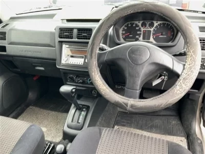 MITSUBISHI PAJERO MINI