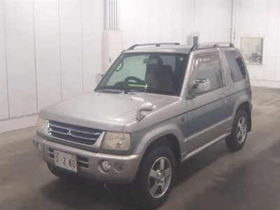MITSUBISHI PAJERO MINI