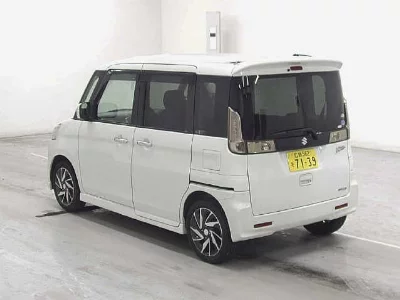 SUZUKI SPACIA CUSTOM