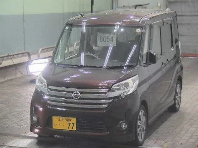 NISSAN DAYZ ROOX