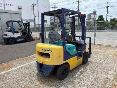 KOMATSU FORKLIFT