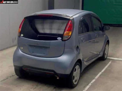 MITSUBISHI I