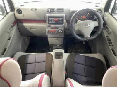 DAIHATSU MOVE CONTE