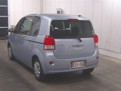 TOYOTA PORTE