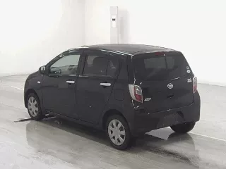 Цена авто Daihatsu  с аукционов Японии, номер кузова LA300S, пробег 87 000, оценка 2