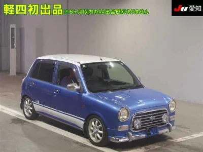 Daihatsu Mira Gino
