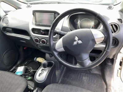 MITSUBISHI I