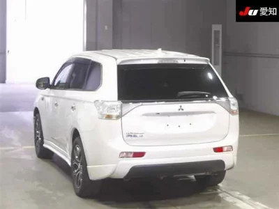 MITSUBISHI OUTLANDER PHEV