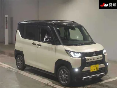 MITSUBISHI DELICA MINI